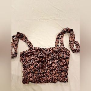 FOREVER 21 Cheetah/Leopard print cropped top